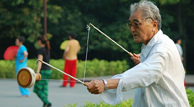 好视力科技助力老年娱乐事业 伴您健康快乐生活