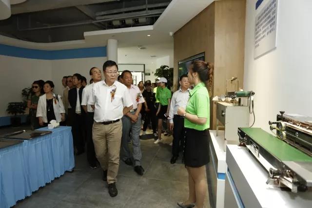 人妻系列无码专区69影院