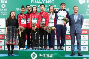 人妻系列无码专区69影院