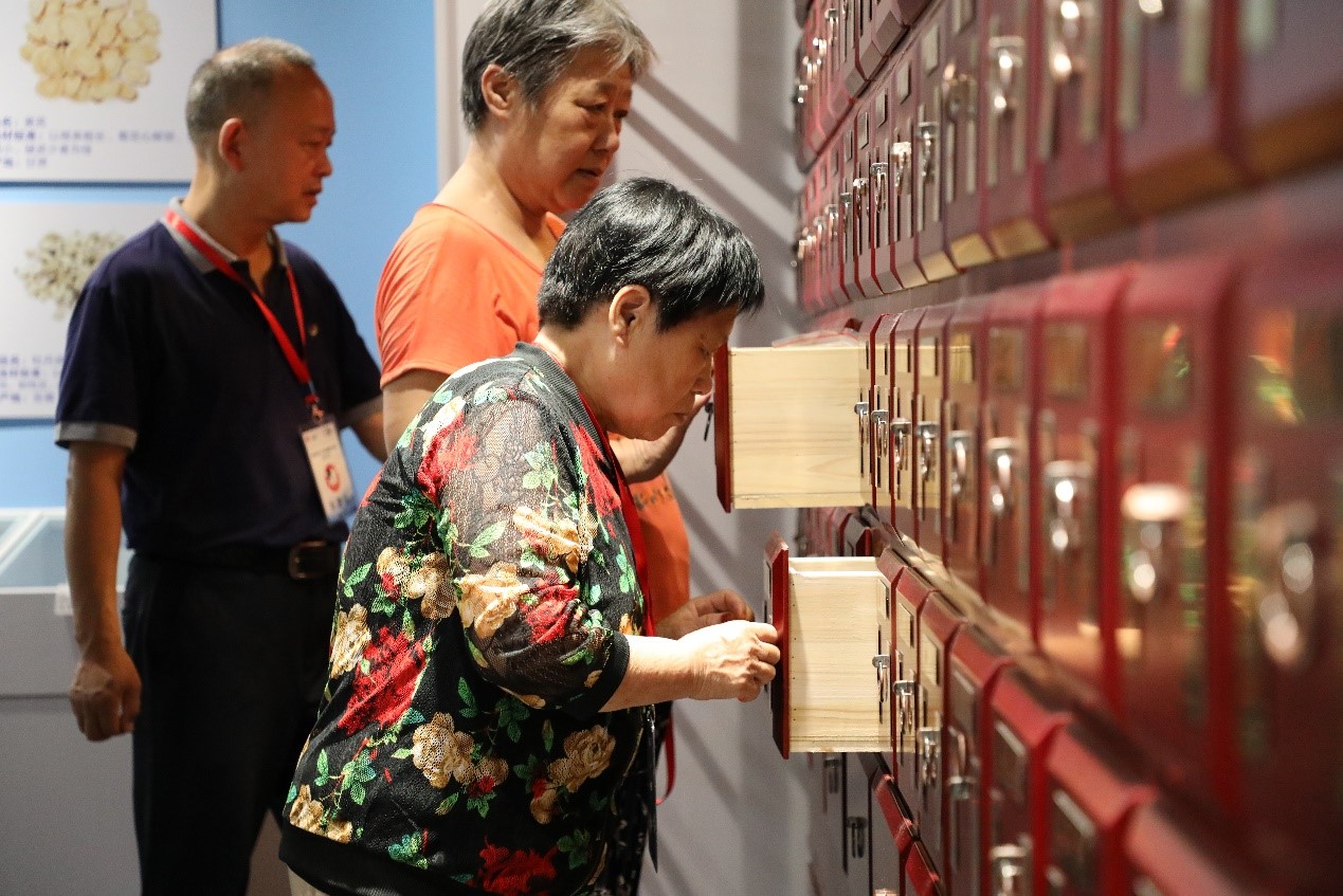 人妻系列无码专区69影院